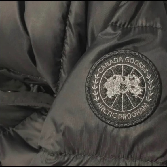 Canada Goose Lunenburg Parka size S  TEI 5 - Picture 4 of 10